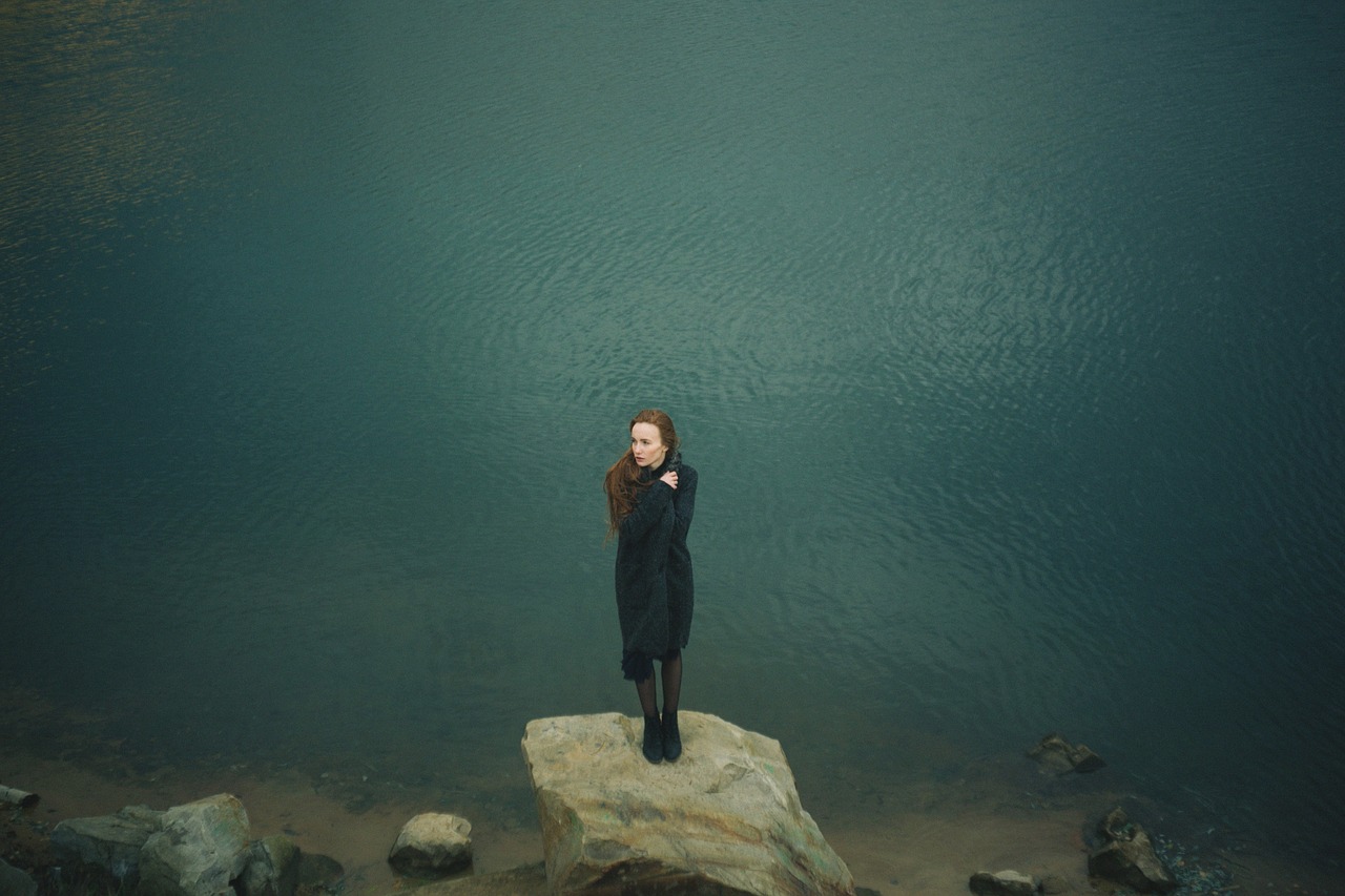 The Turmoil of Avoidant Attachment Style secure attachment trauma - cptsd foundation - stock image
