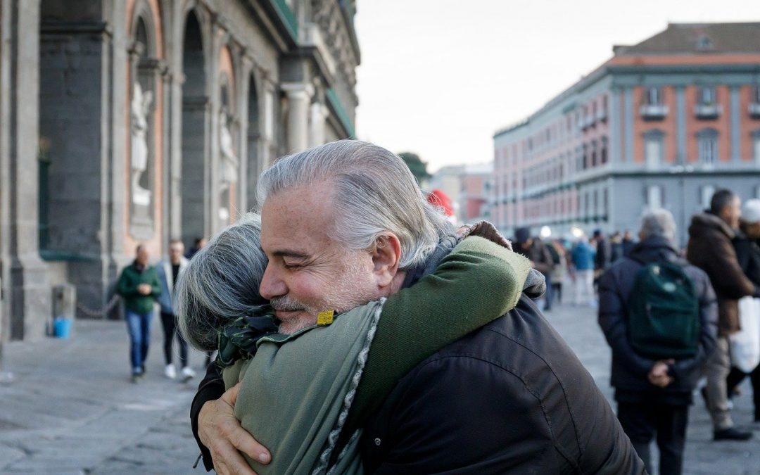 Children Who Get Hugs Tend to Become Happier Adults