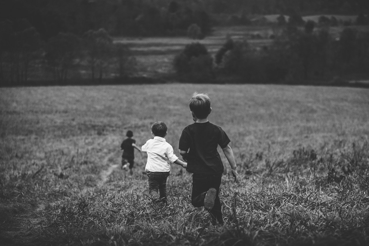 Supporting Extended Family Dynamics when you live with CPSTD Supporting Extended Family Dynamics when you live with CPSTD - cptsd foundation