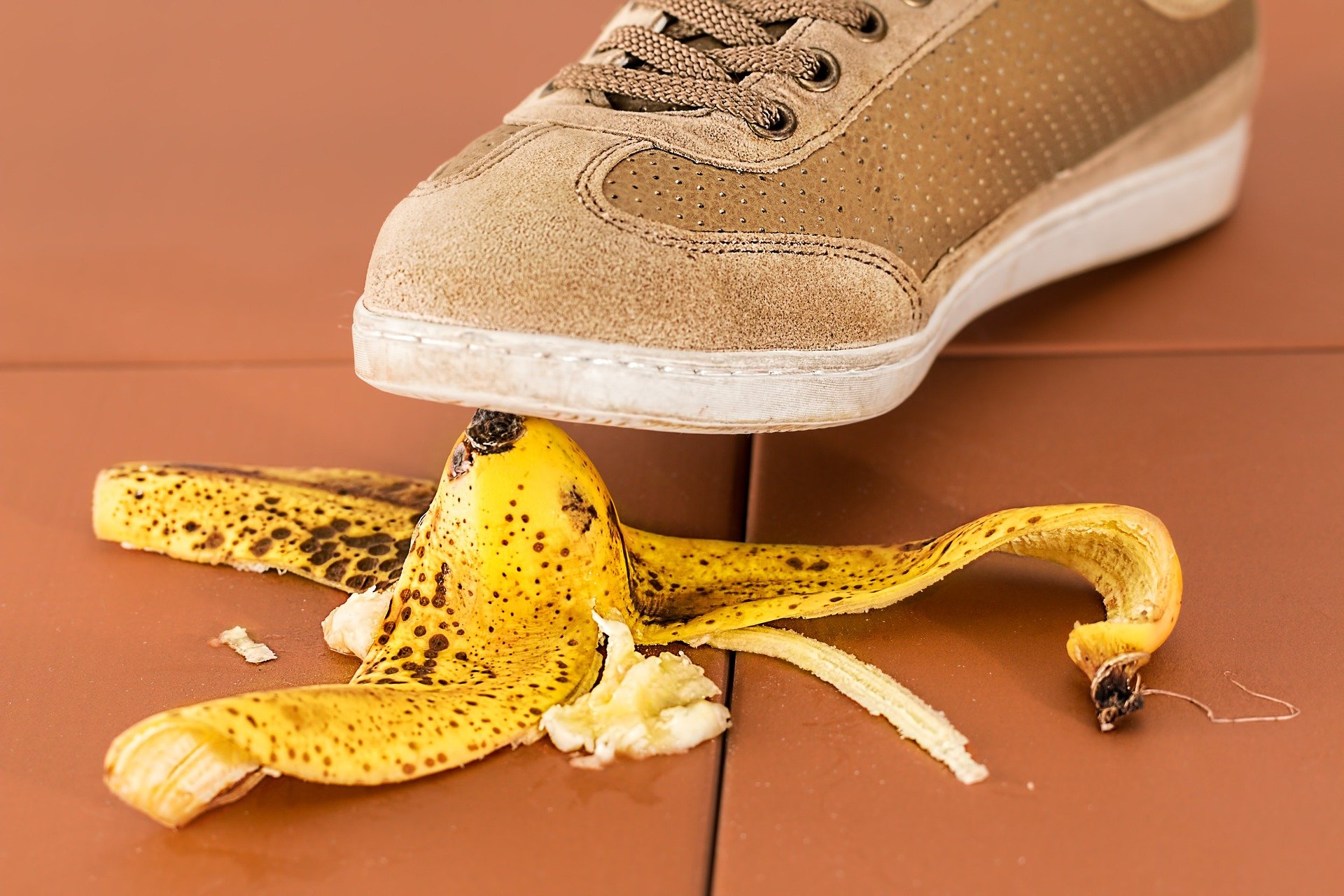 5 Tips for When Trauma Makes You Clumsy slip-up-g29bae05b7_1920