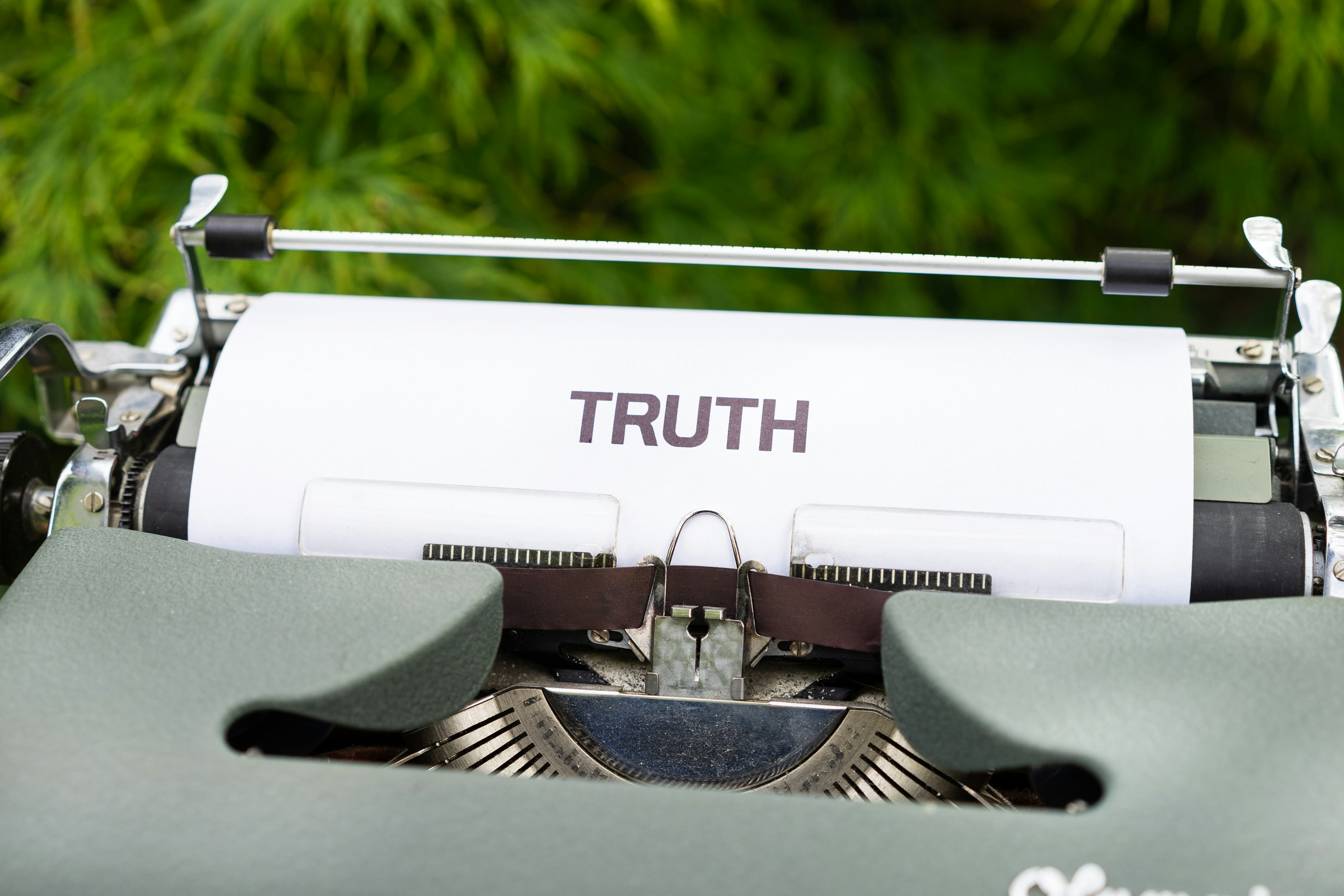 Rediscovering Truth and Transcending Limiting Core Beliefs markus-winkler-yYpmCA32U_M-unsplash