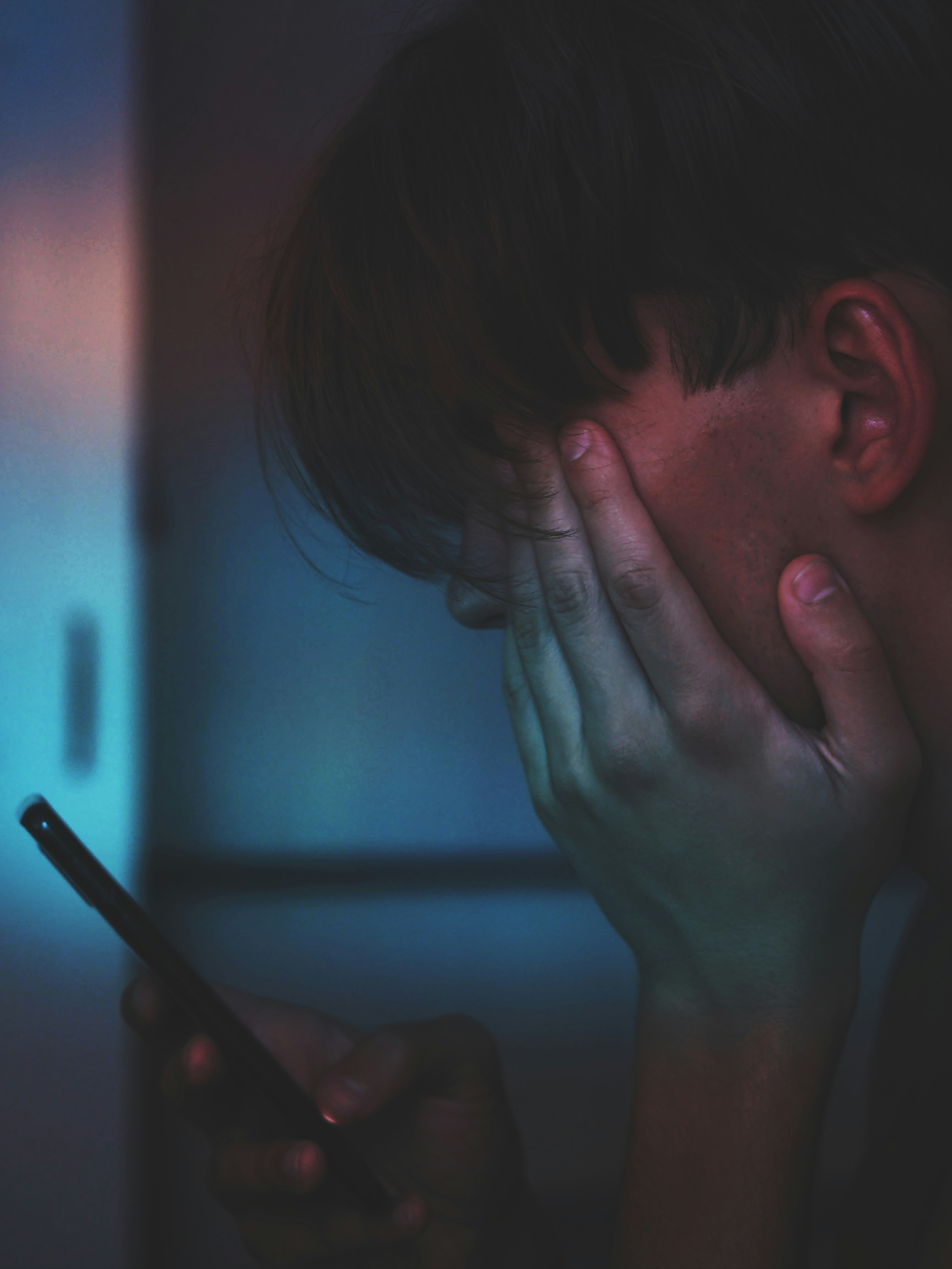 Loneliness - Silent Stalker (Part 2) adrian-swancar-JXXdS4gbCTI-unsplash
