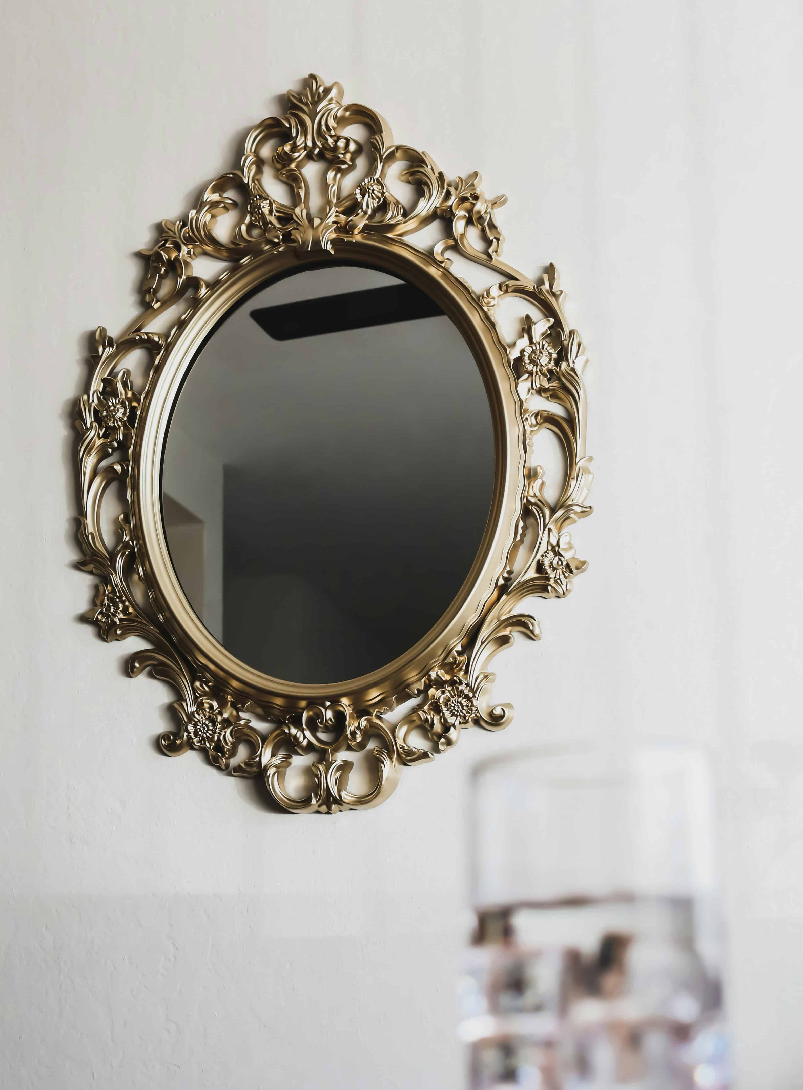 Getting Rid of My Mirrors to Conquer Self-Loathing giorgio-trovato-CgXnJ4Z5KFI-unsplash