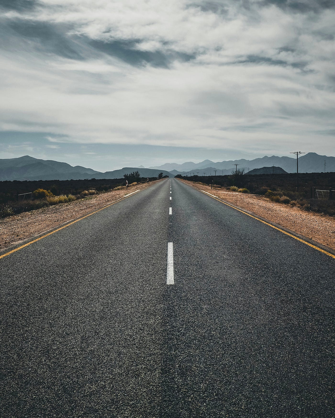 Empowering Change: Career Transitions for Those Overcoming Trauma 0_VSVDIMIL1x_kO0K1