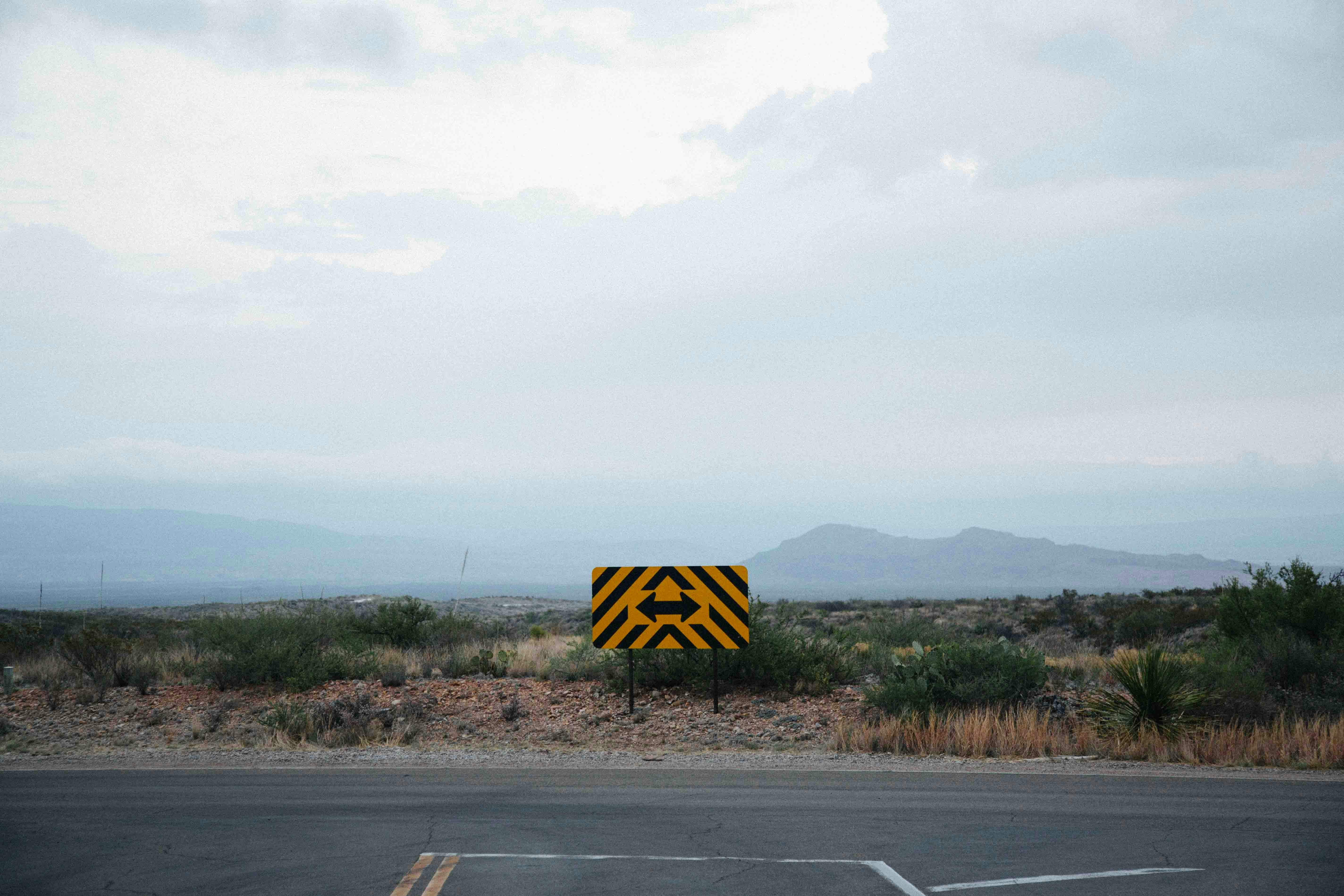 kyle-glenn-IFLgWYlT2fI-unsplash