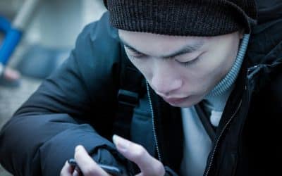 Tips for Childhood Sexual Abuse (CSA) Survivors on Social Media 