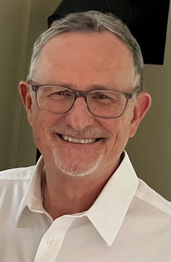 Lawrence Mieczkowski, MD